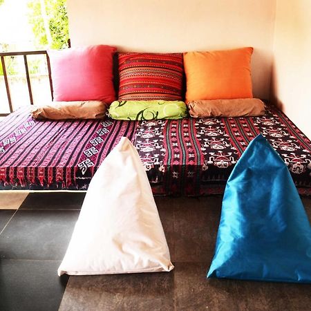 Capung Guesthouse Джимбаран Экстерьер фото