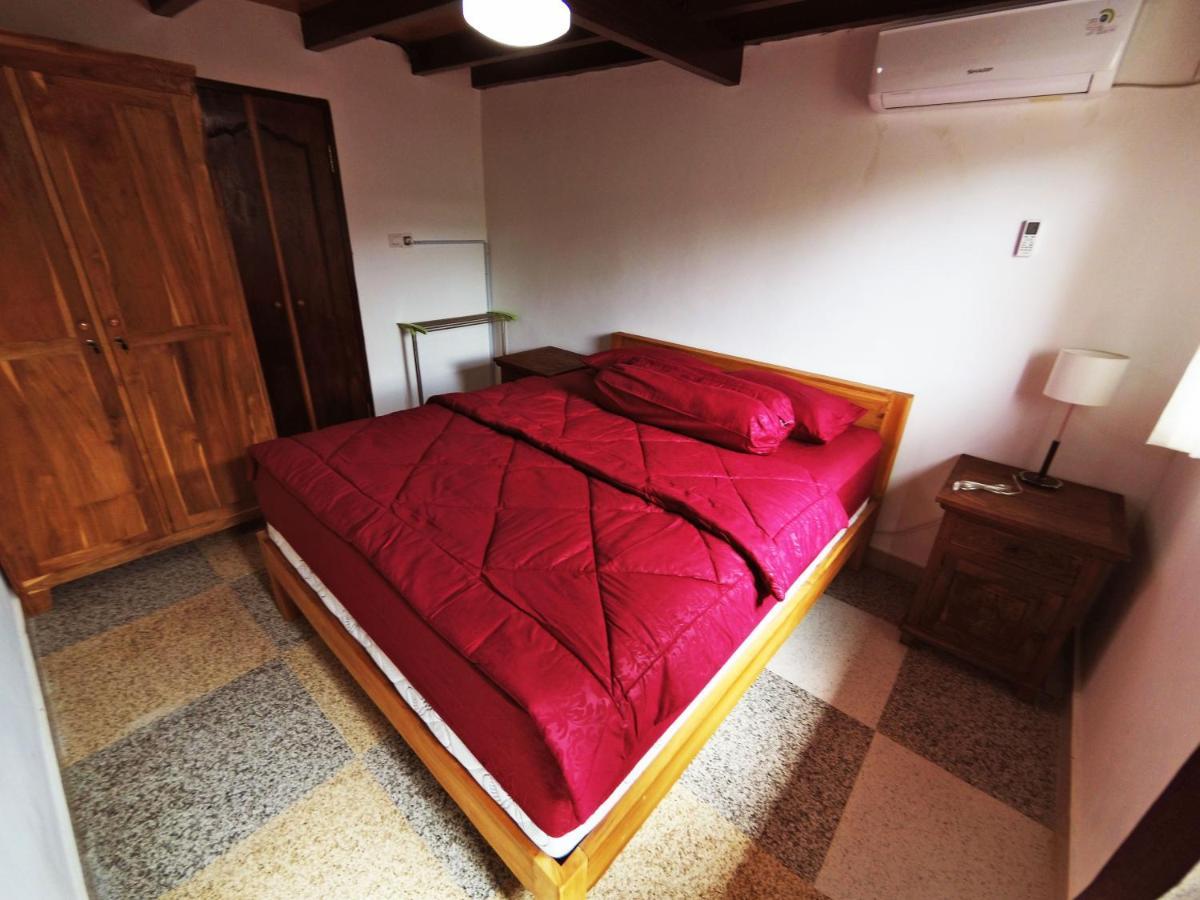 Capung Guesthouse Джимбаран Экстерьер фото